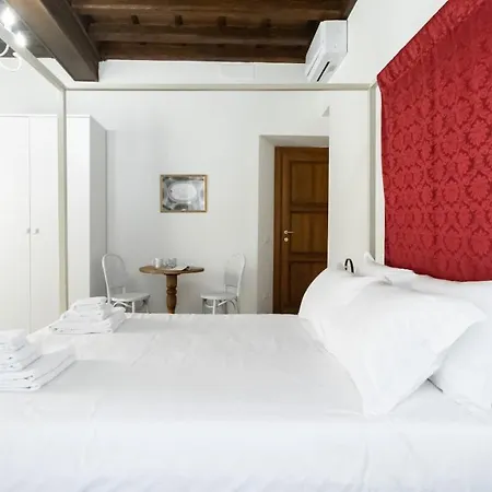 Italianway - Barberini Elegantia Apartments Roma Exterior foto