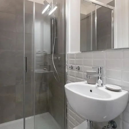 Italianway - Barberini Elegantia Apartments Roma Exterior foto