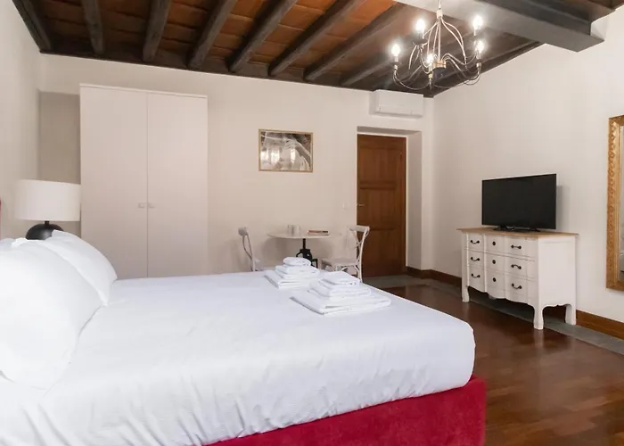 Italianway - Barberini Elegantia Apartments Roma