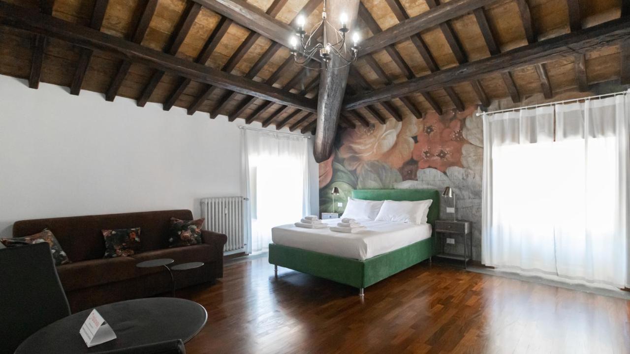Italianway - Barberini Elegantia