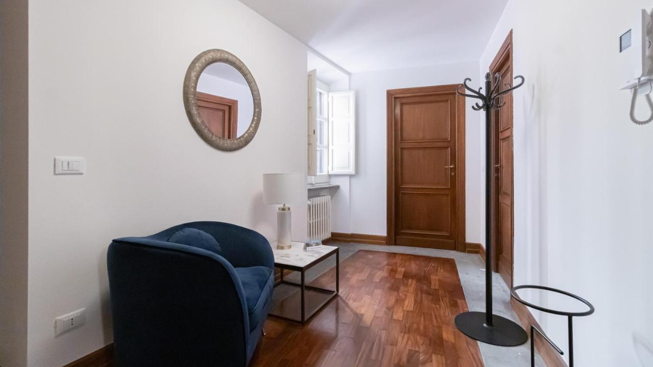 Apartment Italianway - Barberini Elegantia Rome